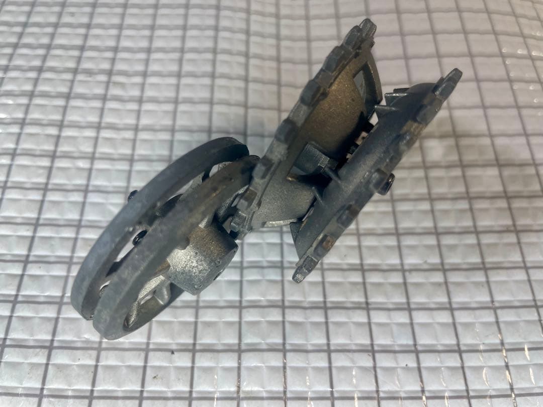 ヘンロン1/16 純正【Ⅲ号戦車&突撃砲】用メタルキャタピラ&起動輪&誘導輪