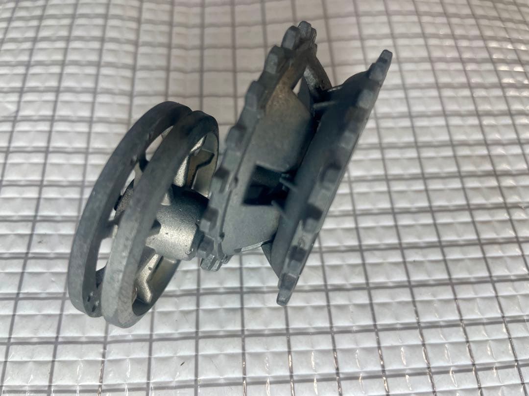 ヘンロン1/16 純正【Ⅲ号戦車&突撃砲】用メタルキャタピラ&起動輪&誘導輪