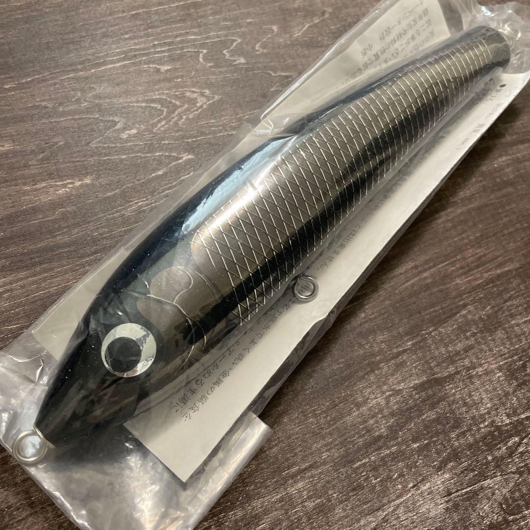 BF140 ブルーフィッシュ スモークブラック カーペンター G557