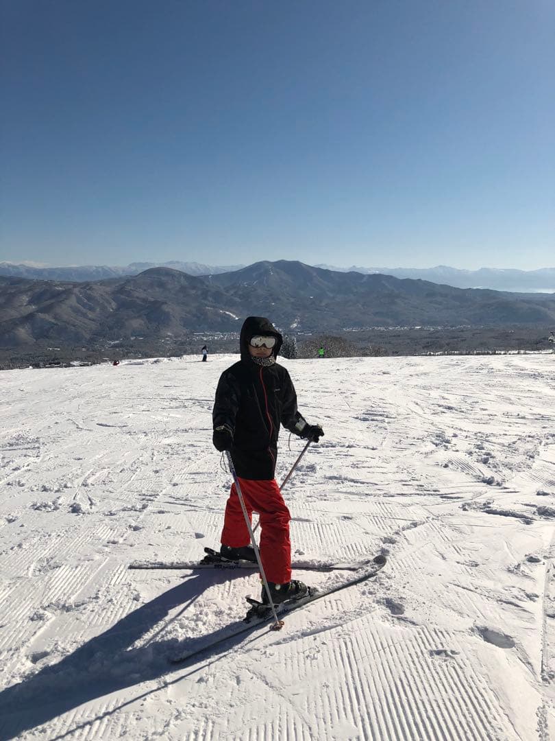 phenix フード付きスキーウェア上下　子ども用170（155-175cm）