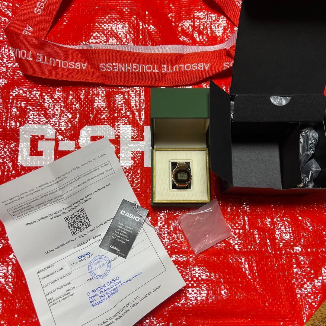 新品　CASIO CRW-001G デジタル腕時計　GOLD 非売品　バック