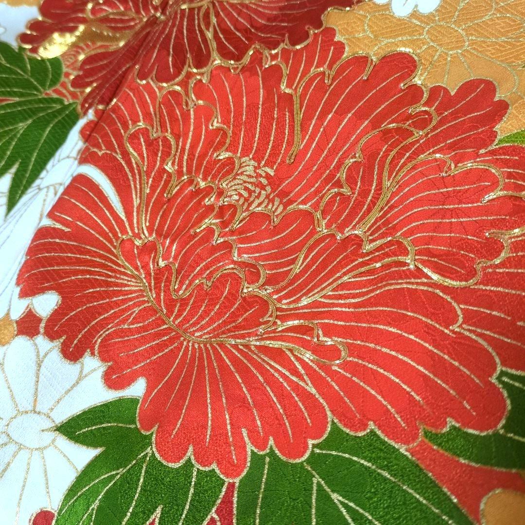 正絹 オフホワイト 牡丹、菊、梅 振袖リメイクドレス