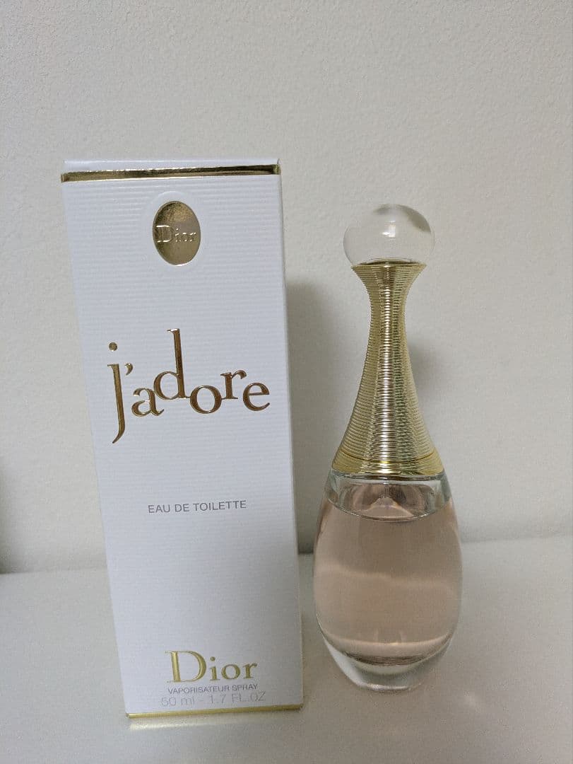 ディオール ジャドール オー ルミエール オードゥ トワレ 50ml 香水