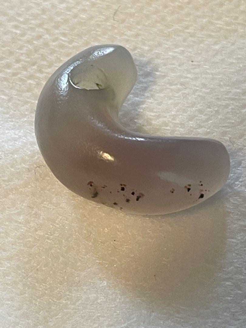 古墳時代　瑪瑙勾玉2