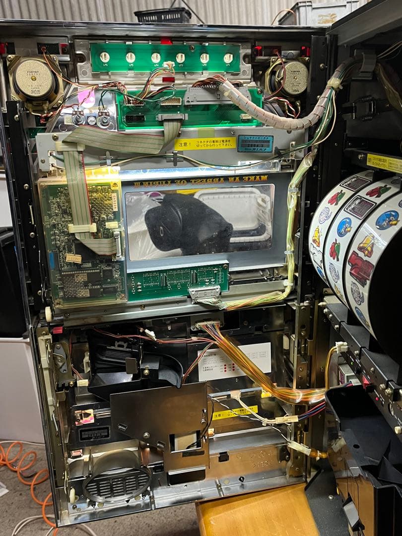 パチスロ実機 ルパン三世 the 3rd 銭形 不二子 不要機 鍵付き