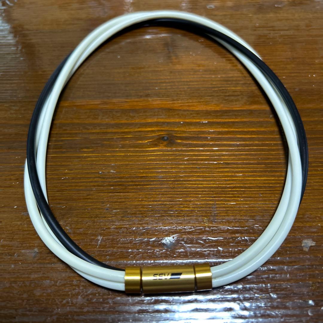 ツイストデザインネックレス哀川翔モデル