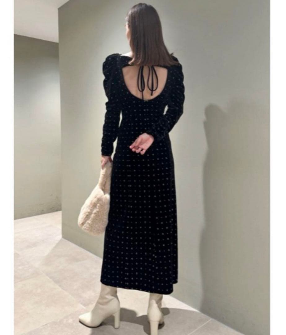 極美品 snidel ベロア刺繍 ワンピース 2024AWブラック S