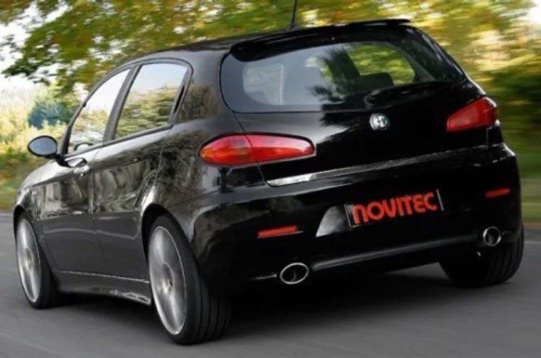 アルファロメオ 147 NOVITEC リアスポイラー