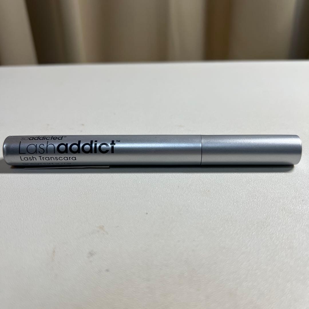 Lash addict ラッシュマスカラ下地