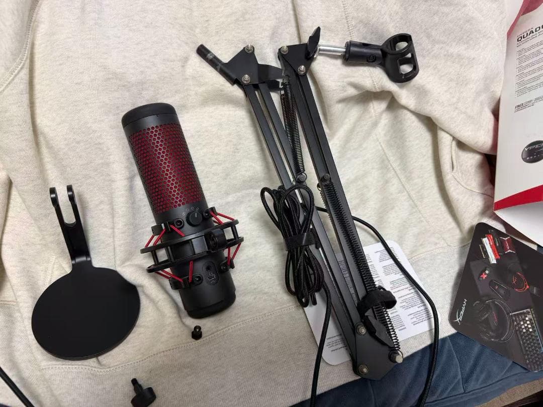 HyperX QuadCast コンデンサーマイク ＆卓上マイクスタンド　セット