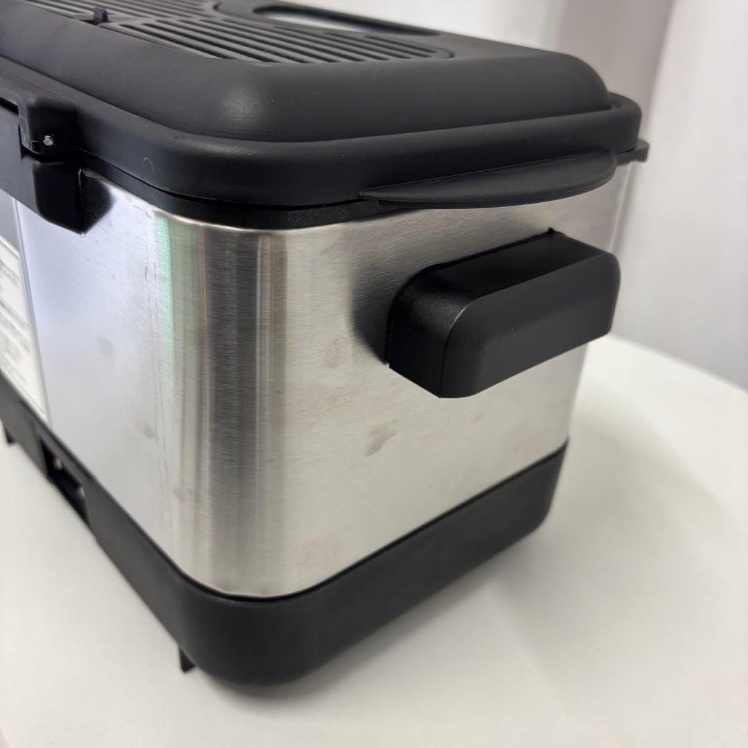 93　未使用展示品　クイジナート deep　fryer　ディープフライヤー