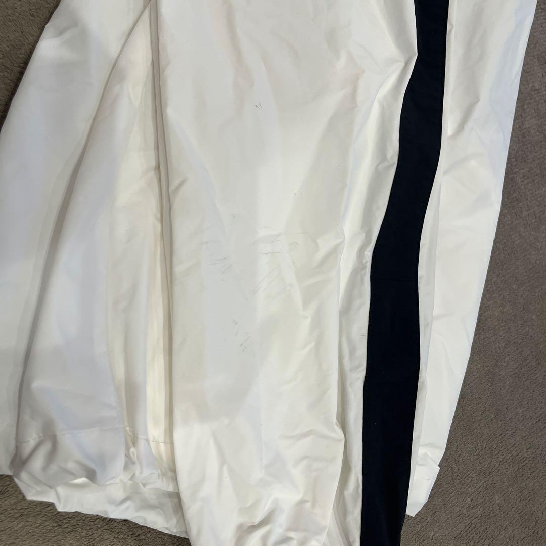 【完売品】FCRB ナイロンパーカー ホワイト M