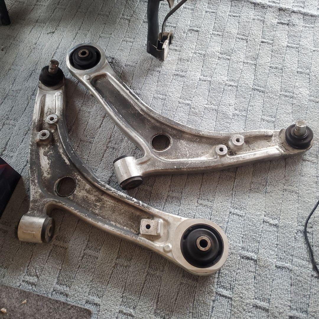 rさん専用　ランエボ10用 フロントロアアーム