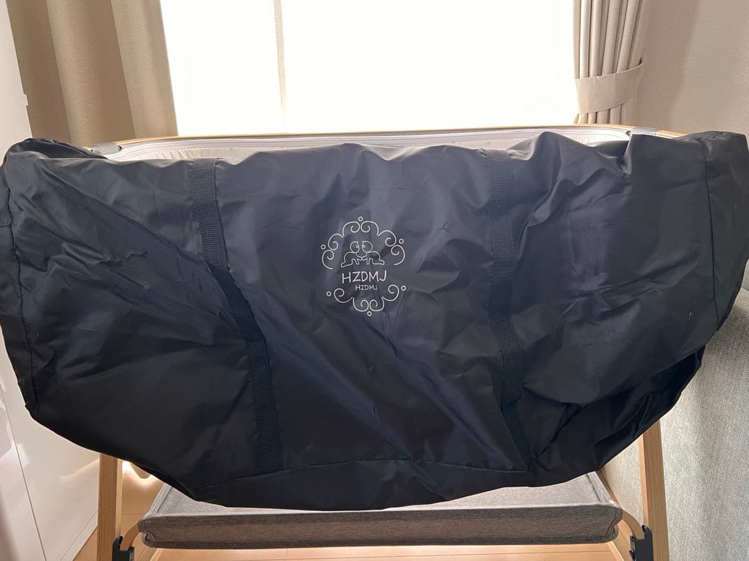 ベビーベッド　HZDMJ 蚊帳と固定ベルトは未使用　高さ調節可　折り畳み