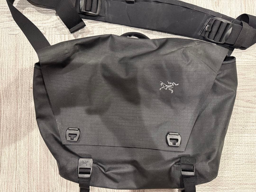 アークテリクス Granville 10 Courier Bag