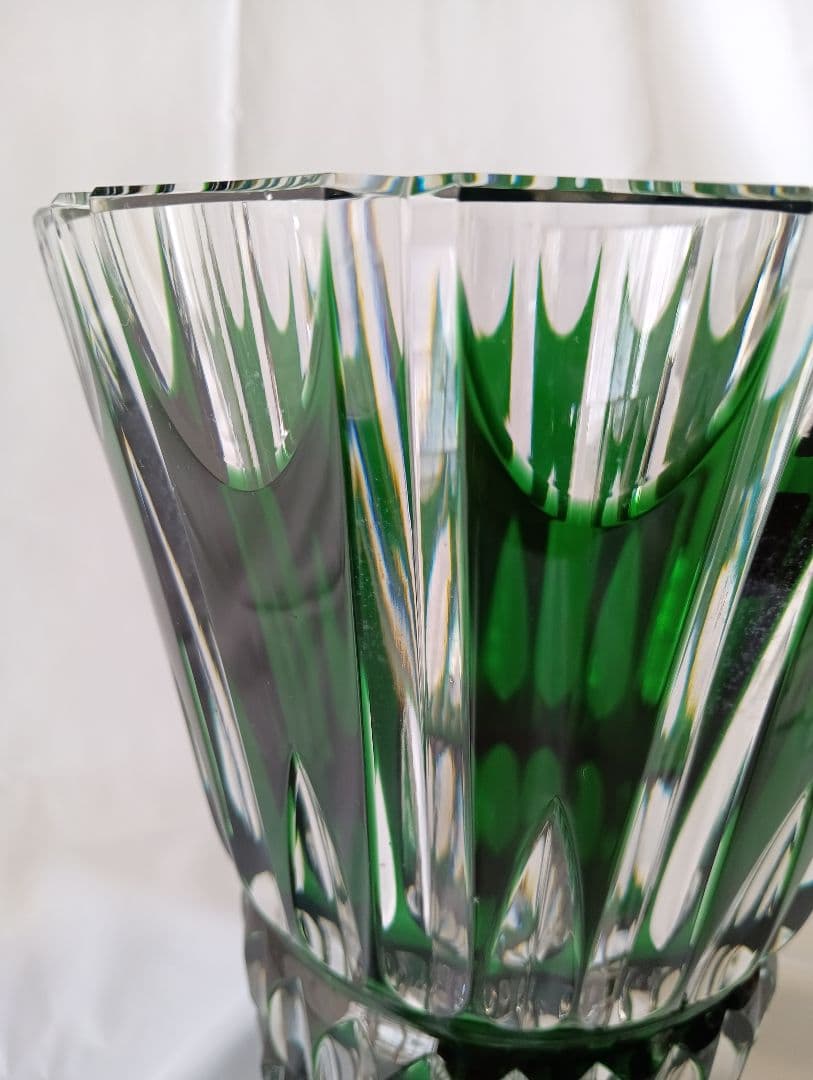 【最高級クリスタル】サンルイクリスタル　花瓶　フラワーベース　グリーン