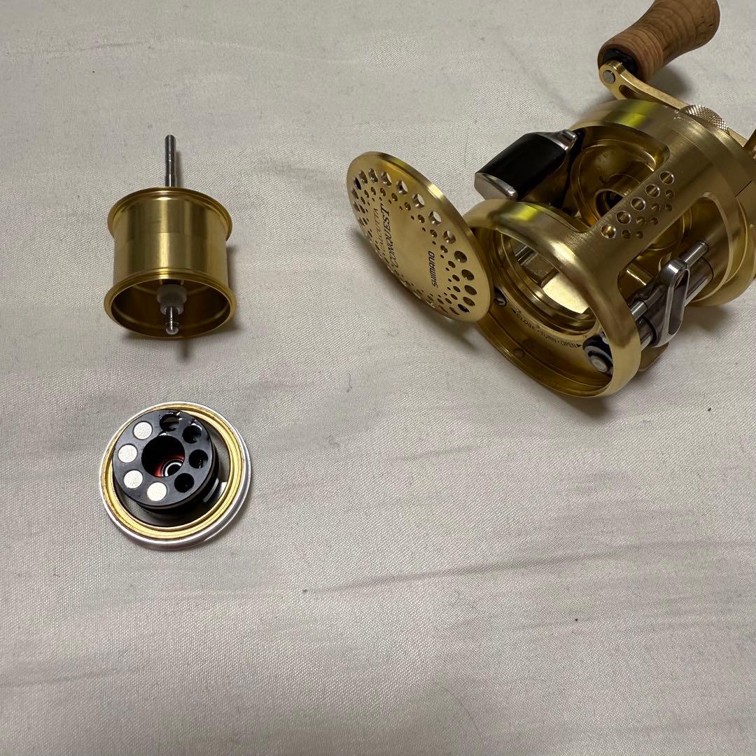 ☆希少☆ シマノ　カルカッタ　コンクエスト51左巻き　カスタム　ノーマルパーツ付