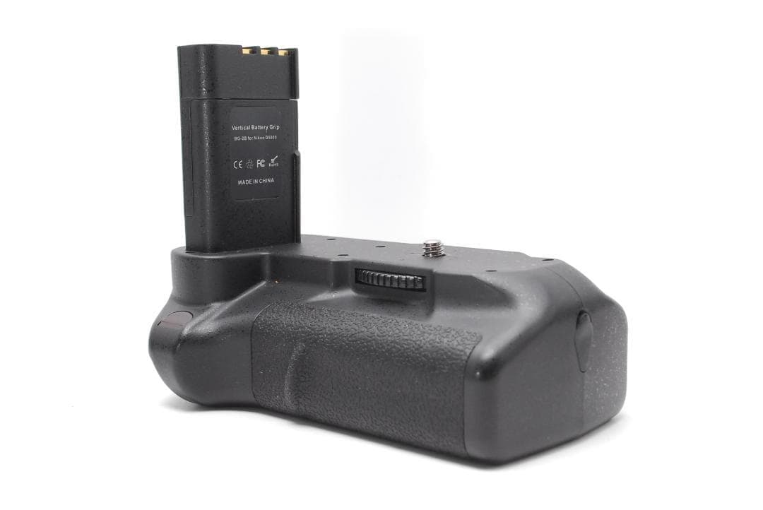 【長時間使用OK 美品】　Nikon D5000 バリアングル液晶