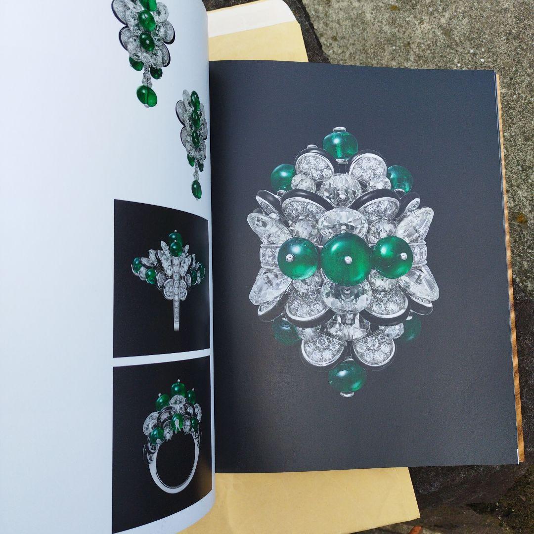 SIXIEME SENS PAR CARTIER 2021年　HC 英語