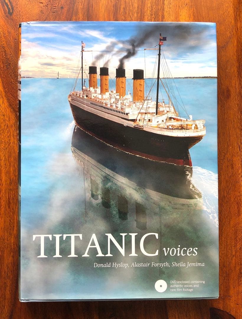 TITANIC タイタニック　洋書　voices DVD付き