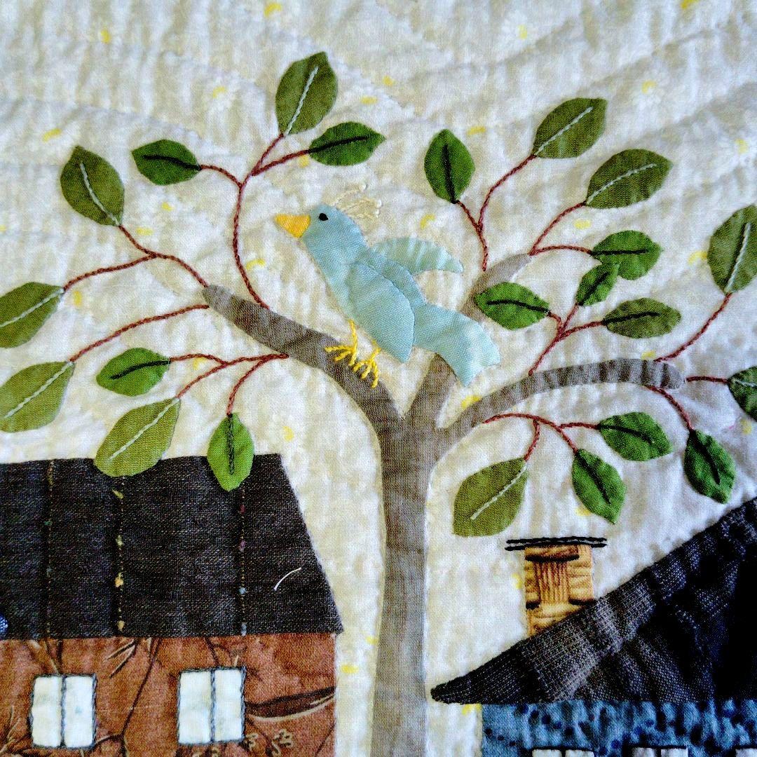 ハウスのパッチワークタペストリー【73】ミステリーキルト①③