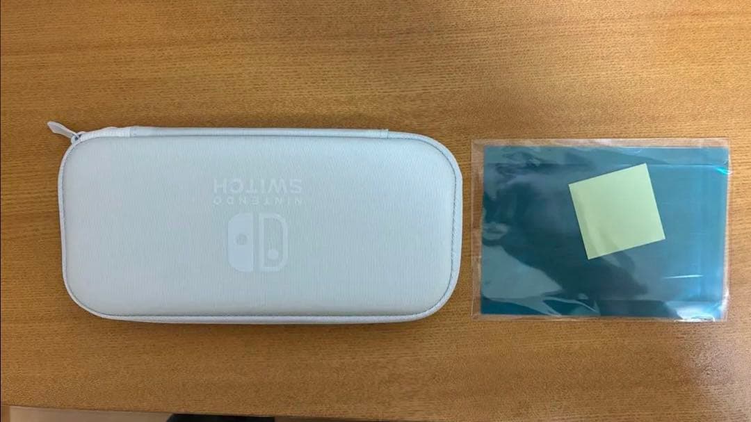 【美品】Nintendo Switch Liteグレー 、純正ケース、SDカード