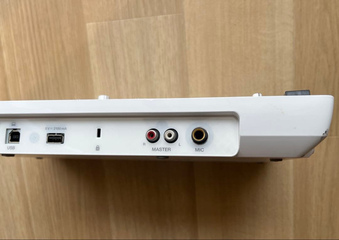 ⑩Pioneer DJコントローラー DDJ-WeGO4