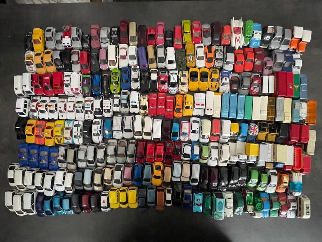 トミカ まとめ売り 248台　ミニカー　他　バラ売り不可 日本製　旧車 あり