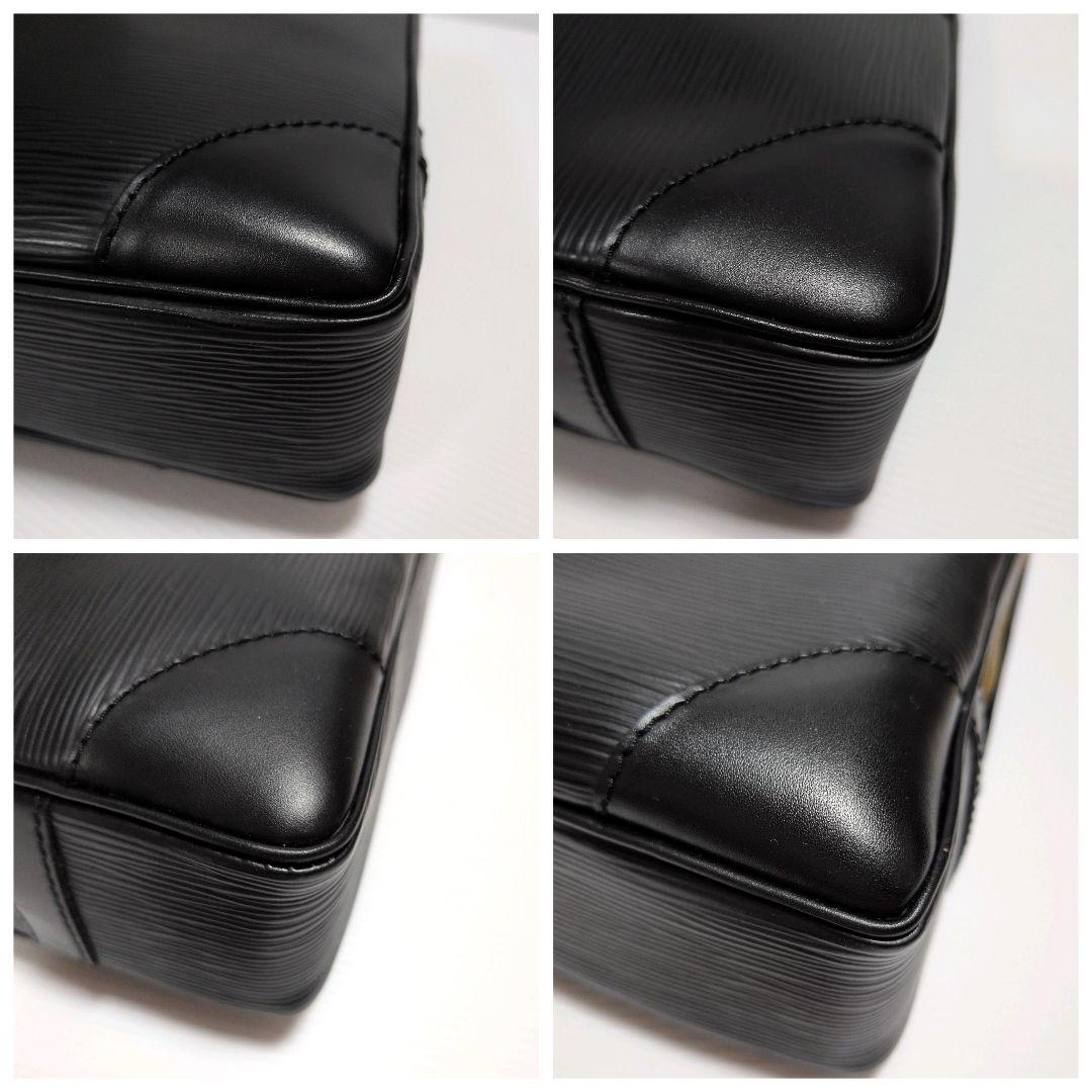 LOUIS VUITTON ブリーフケース ポルト ドキュマン ヴォワヤージュ