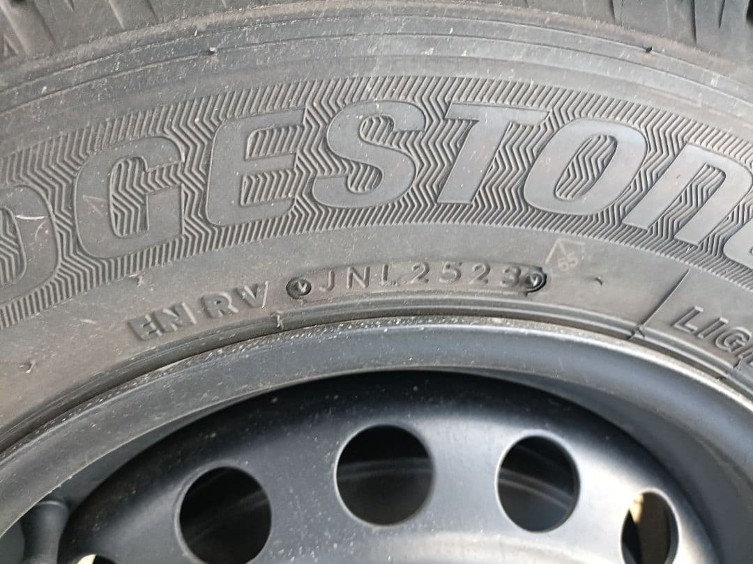 プロボックス用　純正ホイール+スタッドレス　ブリヂストン