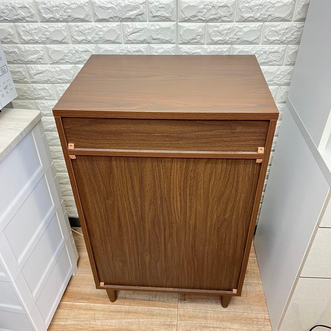 キャビネット ガラス扉 食器棚