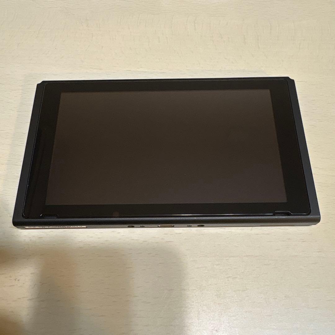 【美品】Nintendo Switch本体 SDカード、Joy-Conカバー付き