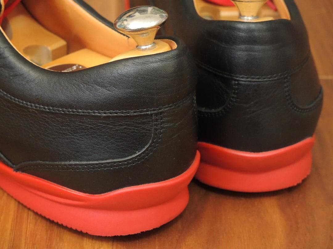 新品同様クラス　ジョンロブ　 WINNER SPORT＆アストンマーチン　9.5