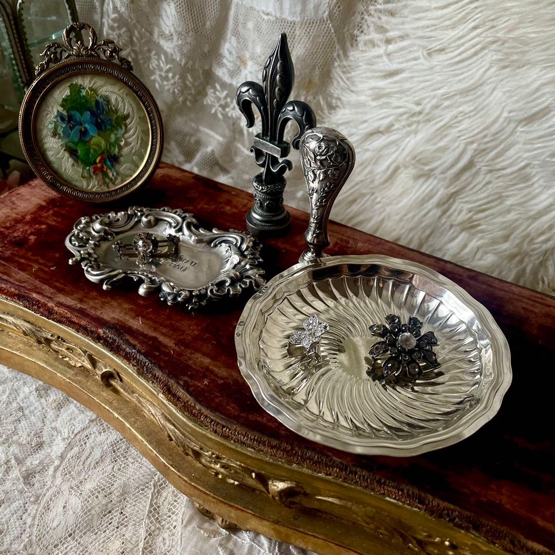 ピュイフォルカ　花リムシルバープレート　純銀　フランスアンティーク