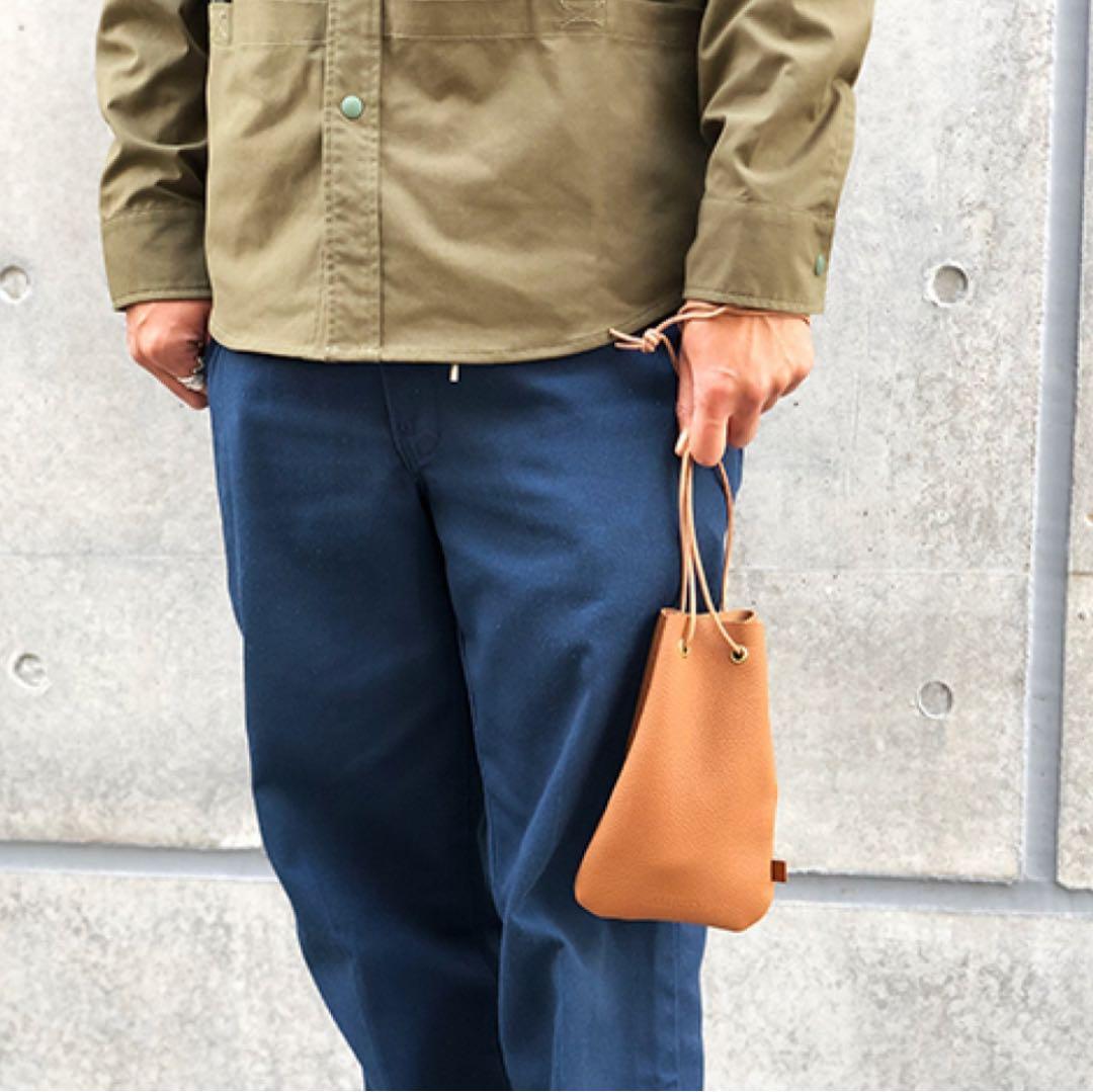 リキナナ スタンダードカリフォルニアButton Worksレザーポーチ