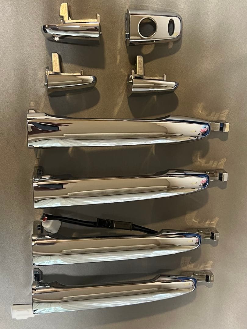 デリカD5前期型 （CV5W）メッキアウタードアハンドル