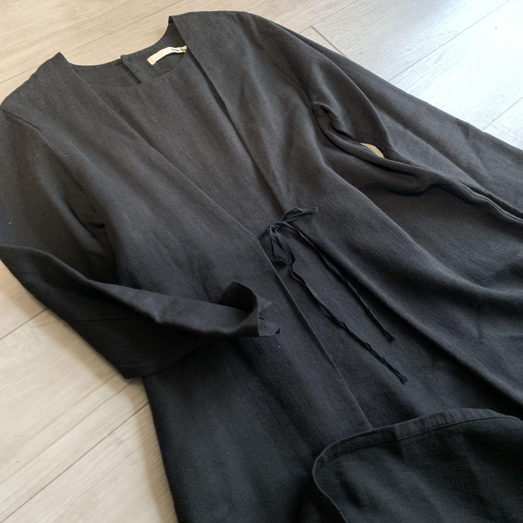 【エヴァムエヴァ】クリーニング品・美デザイン✨リネンウールワンピース　ブラック