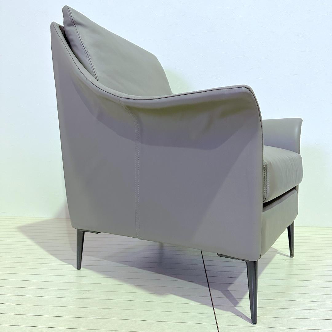 DUVIVIER　デュヴィヴィエ　MERCHIOR　1人掛ソファ　本革　120万