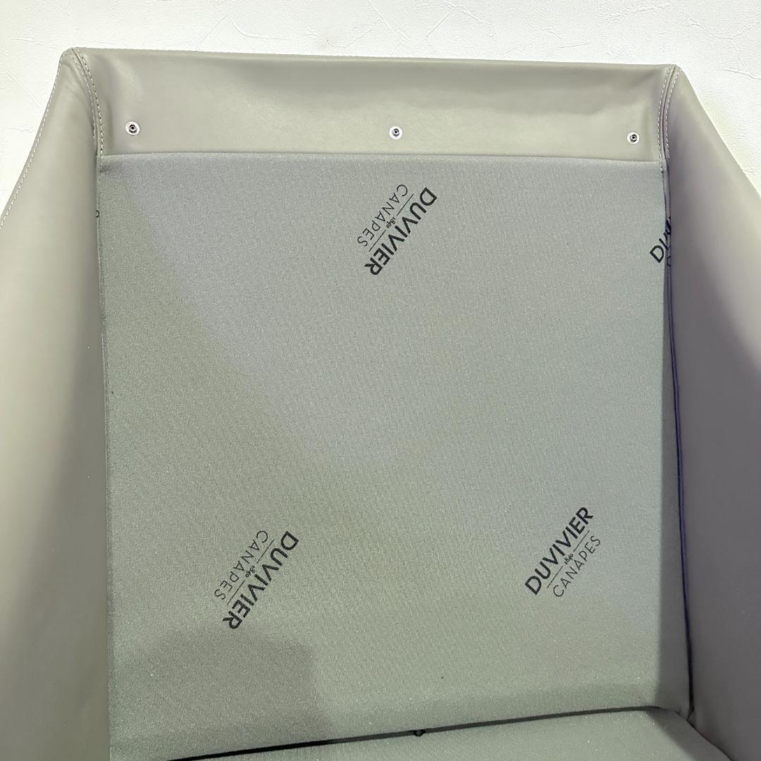 DUVIVIER　デュヴィヴィエ　MERCHIOR　1人掛ソファ　本革　120万