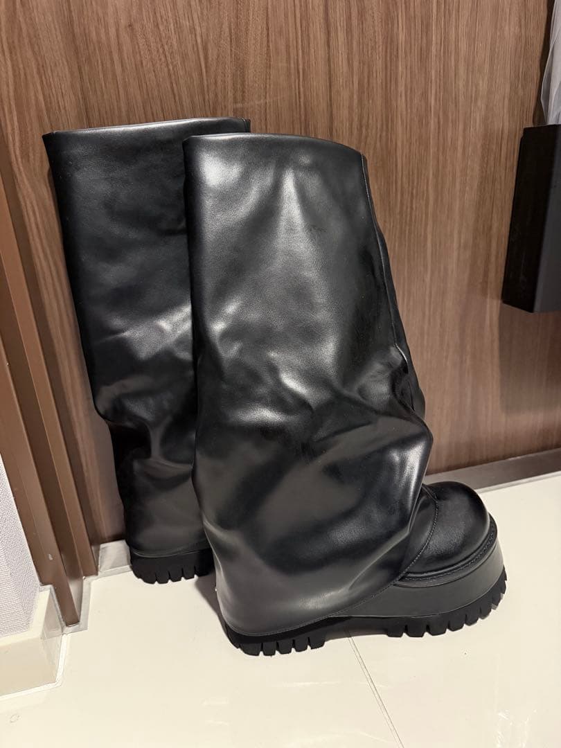 GYDAカバールーズシルエットブーツ