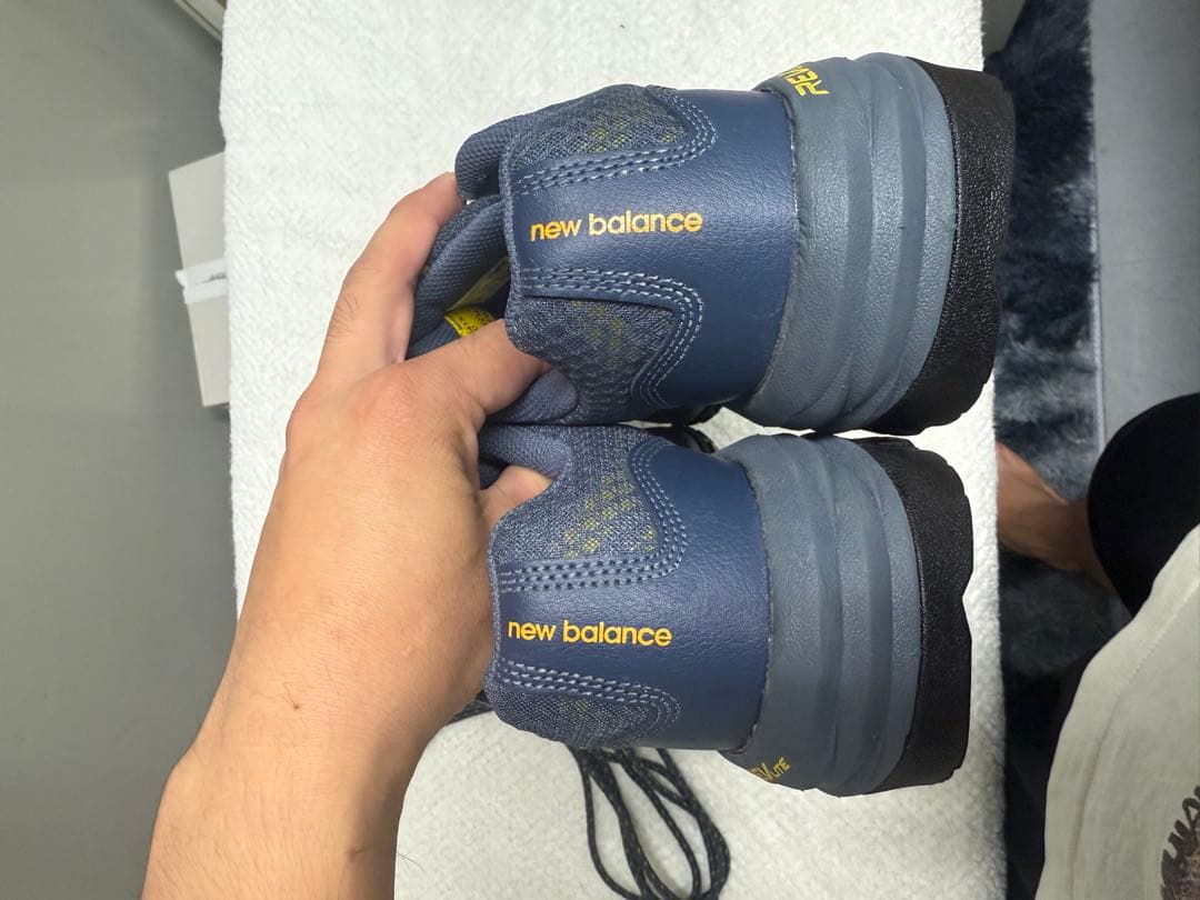 New Balance 安全靴