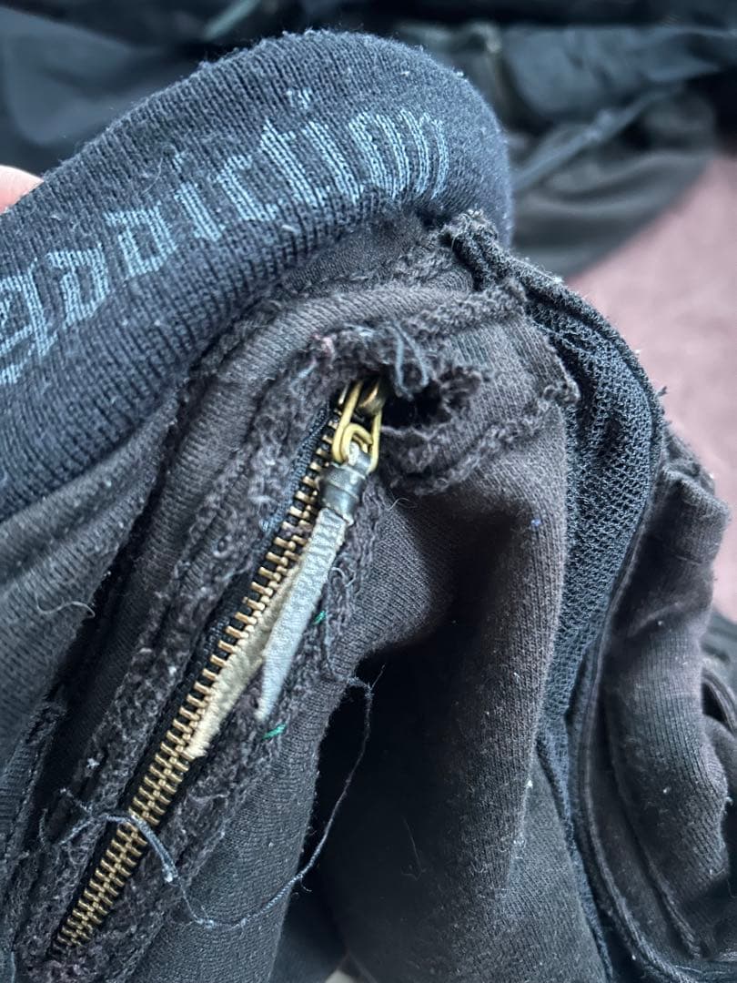 14th addiction スウェットパンツ