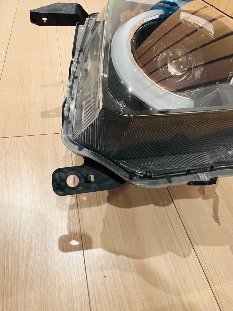 【送料込み】N-VAN ヘッドライト 左右セット