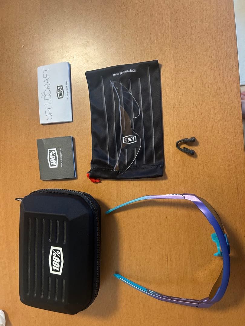 か*着様 ワンハンドレッド　シールドクラフト サングラス