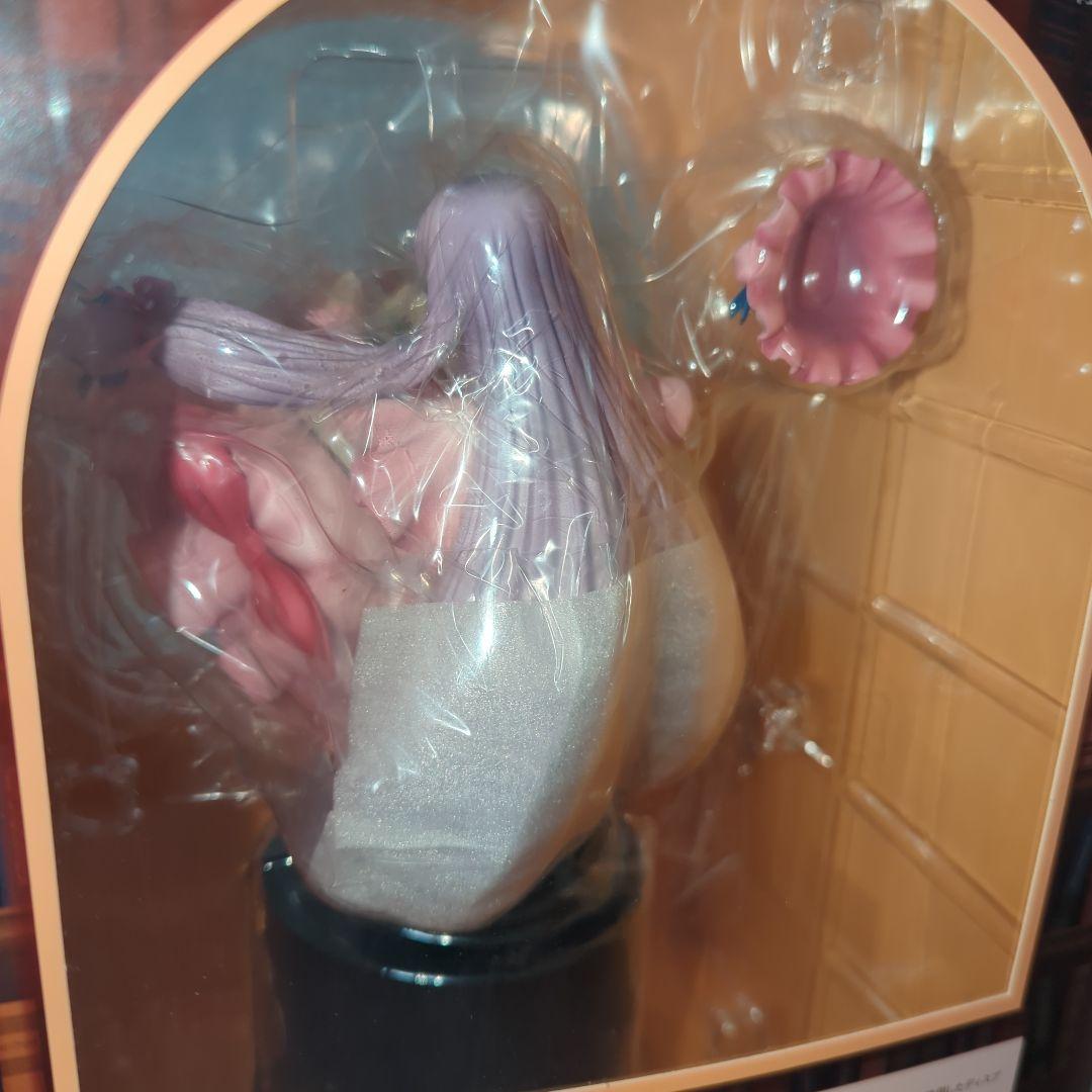 〚希少・未開封品〛パチュリー・ノーレッジ 1/8 フィギュア キューズQ 東方