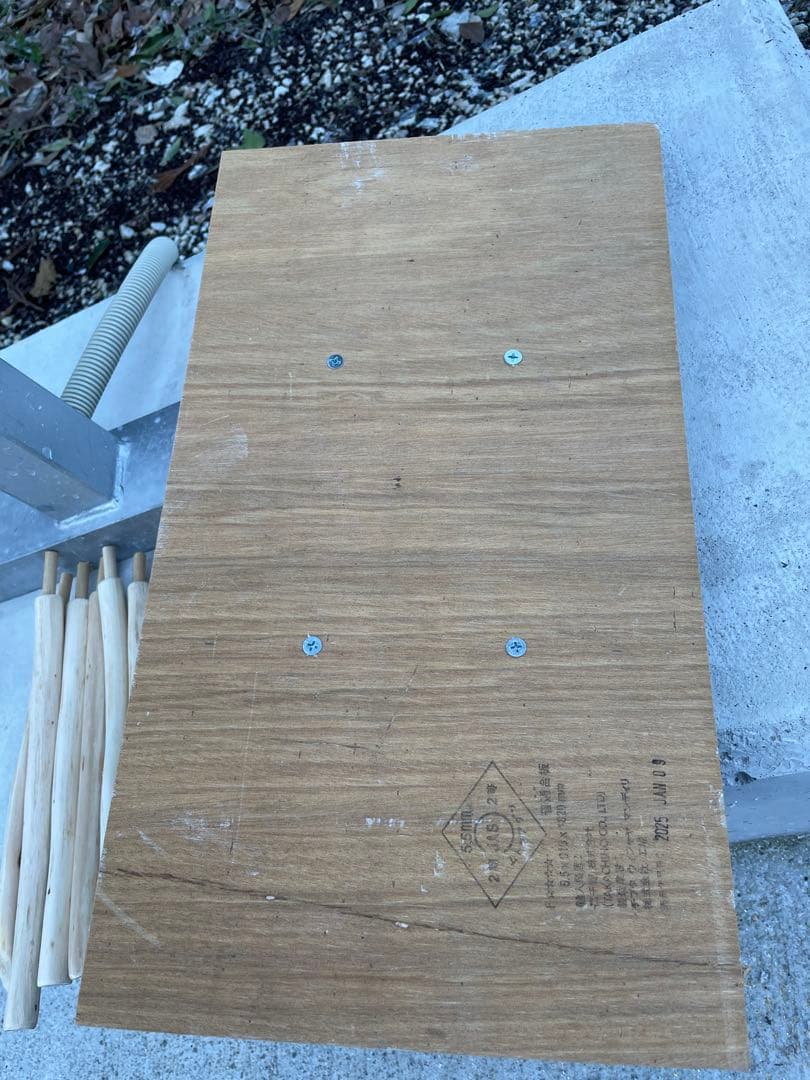 国産ヒノキ　鳥用止まり木　大型スタンド　約157センチ　中型インコ用