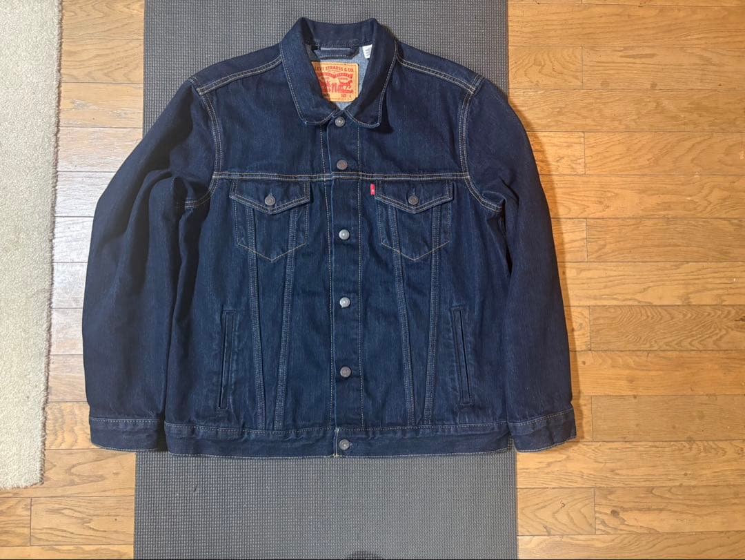 Levi's トラッカー　Lサイズ