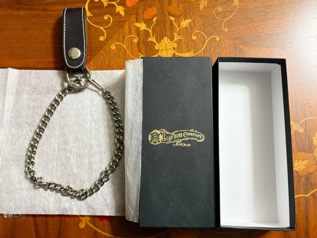⭐︎週末価格⭐︎ GLAD HAND ウォレットチェーン　本革レザー　刻印　箱付き
