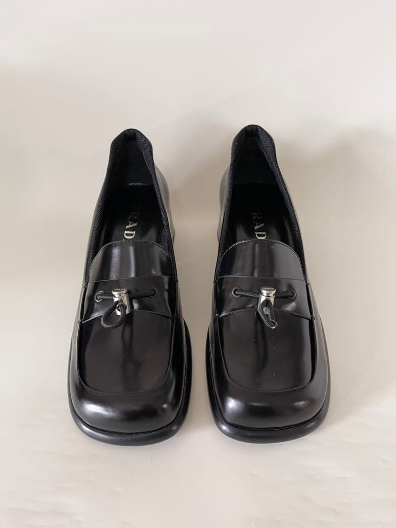 未使用保存品Pradaプラダ ブラックレザー ローファー革靴 パンプス