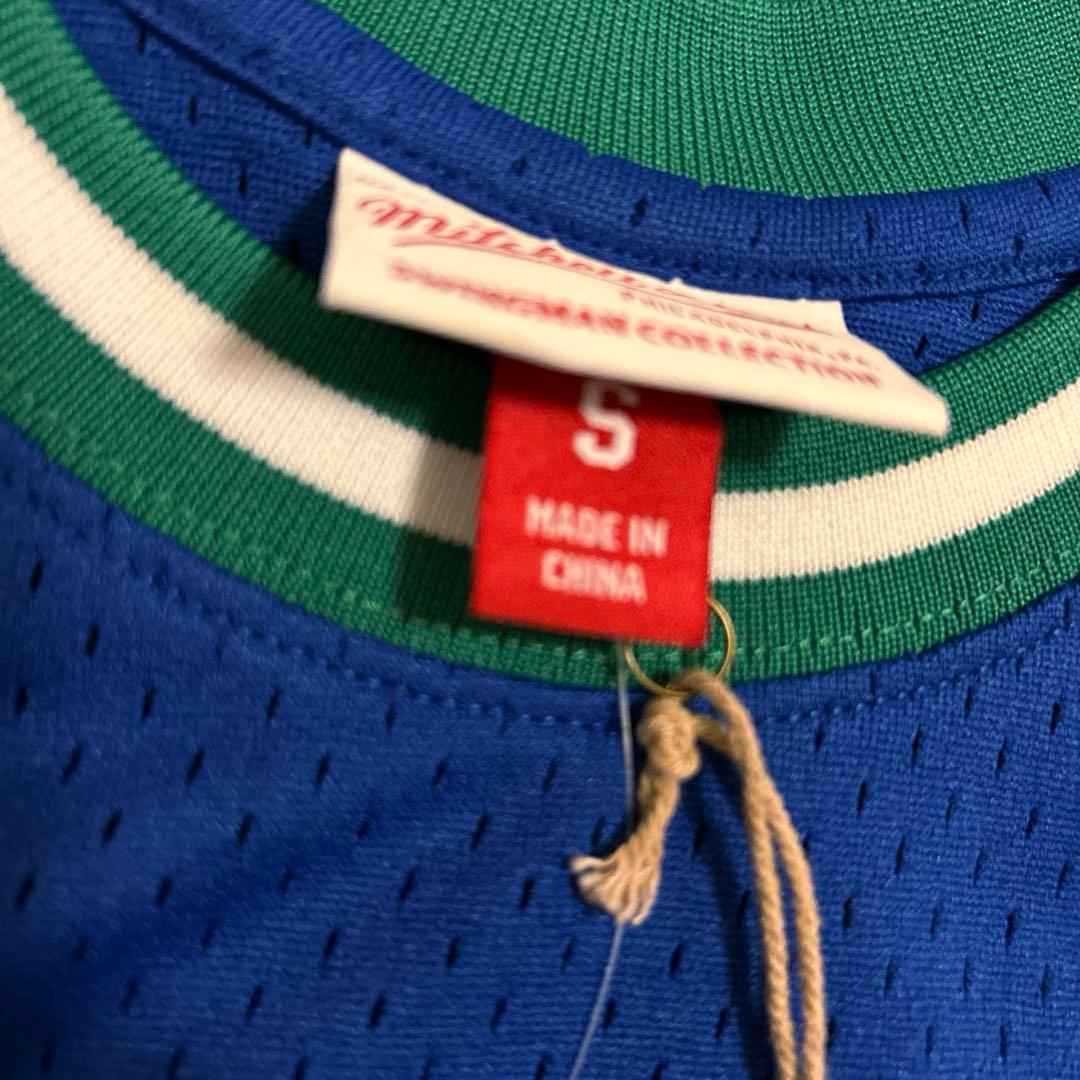 正規品　ミッチェル&ネス　ダラス　マーベリックス　バスケジャージ　新品・未使用